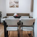 Iliada Boutique Apart Otel *