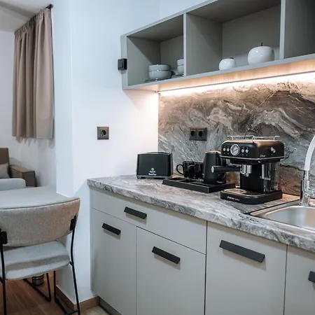 Iliada Boutique 3* فاليراكي