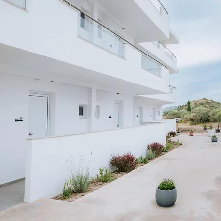 Iliada Boutique 3* فاليراكي