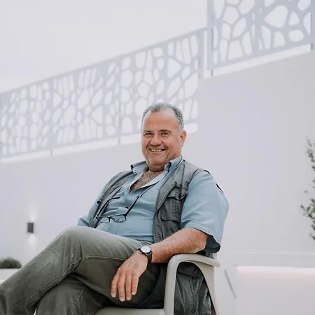 Iliada Boutique فاليراكي