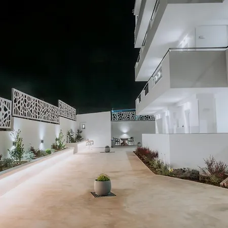 Iliada Boutique شقة فندقية فاليراكي