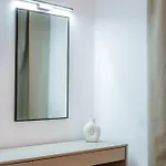 Iliada Boutique *
