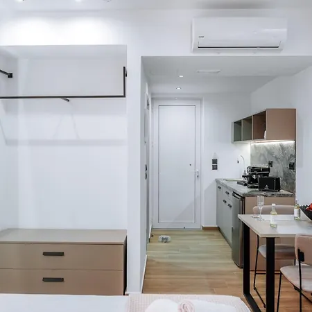 Iliada Boutique فاليراكي